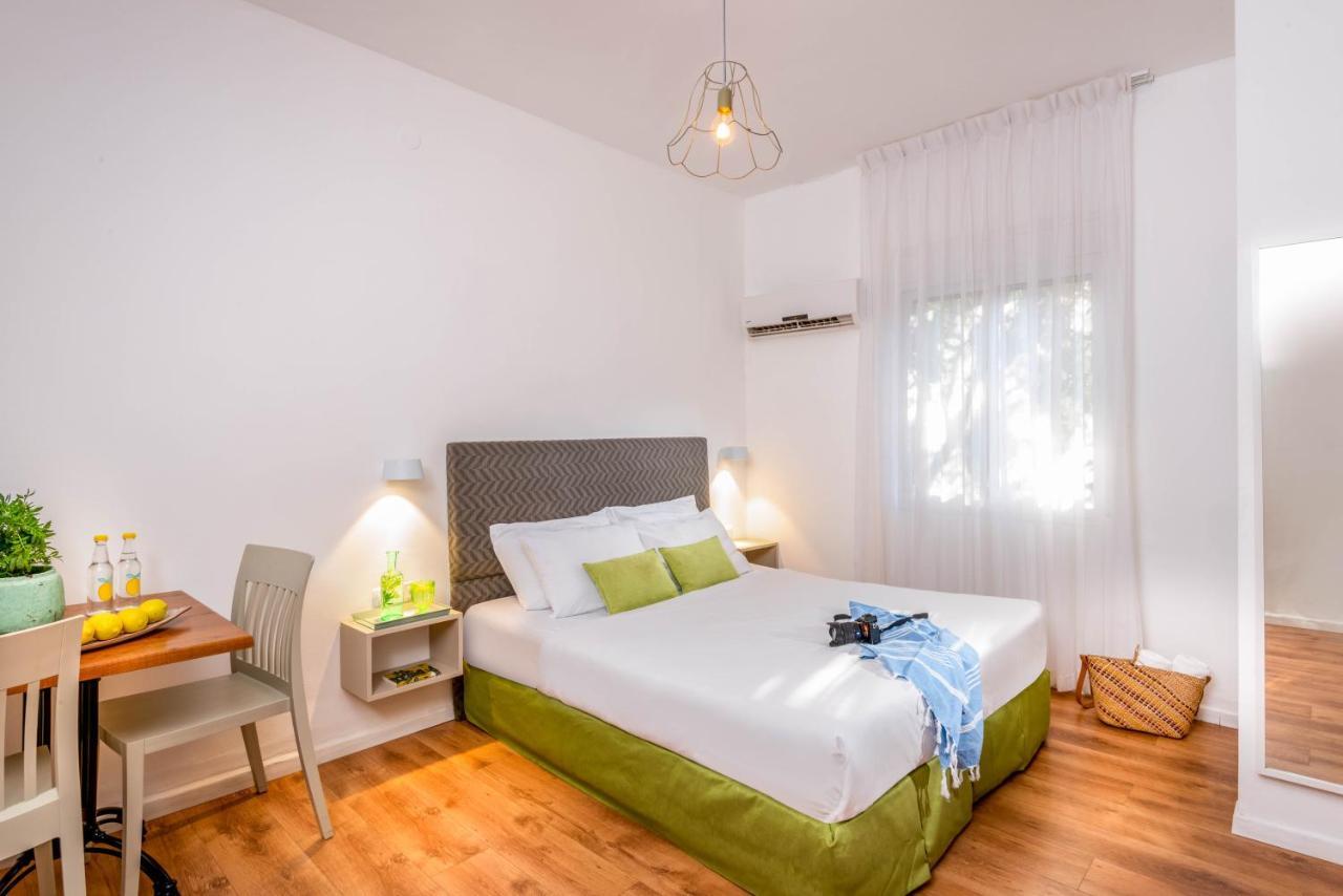 Travel Hotel Eilon Elon Екстериор снимка