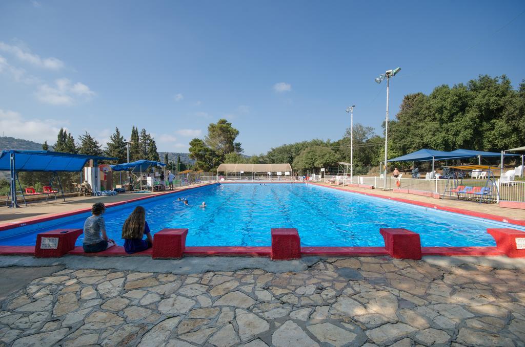 Travel Hotel Eilon Elon Екстериор снимка