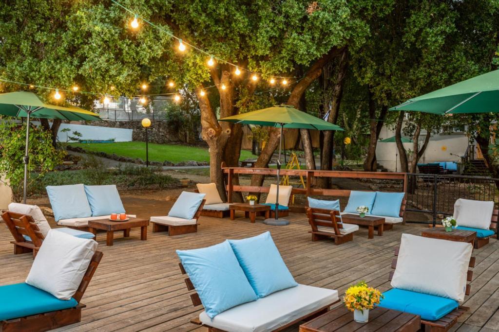Travel Hotel Eilon Elon Екстериор снимка